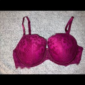 VICTORIA’S SECRETS- Dream Angels Lined Demi Bra